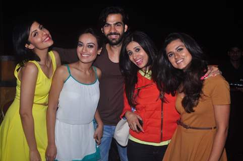 Celebs pose for the media at Ravi Dubey's Birthday Bash