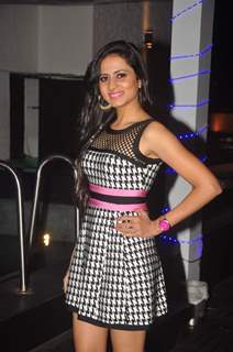 Sargun Mehta poses for the media at Ravi Dubey's Birthday Bash