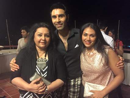 Sandip Soparkar poses with Vidya Sinha and Hetal Yadav at the New Year Bash