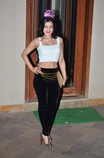 Ameesha Patel poses for the media at Sanjay Dutt's New Year Bash