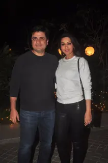 Goldie Behl and Sonali Bendre pose for the media at Farah Khan's Birthday Bash