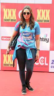 Huma Qureshi was seen at the CCL Match Between Mumbai Heroes and Veer Maratha