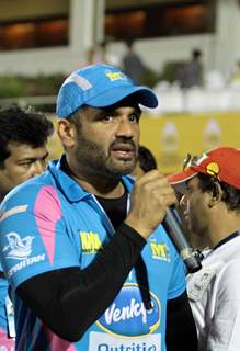 Suniel Shetty at the CCL Match Between Mumbai Heroes and Veer Maratha