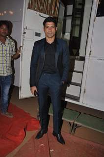 Farhan Akhtar poses for the media at Umang Police Show