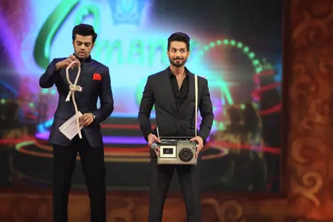Shahid Kapoor Perform at Umang Police Show
