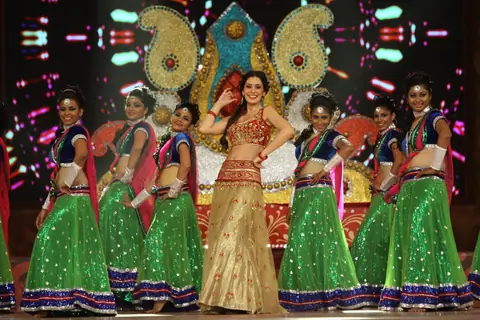 Bruna Abdullah Performs at Umang Police Show