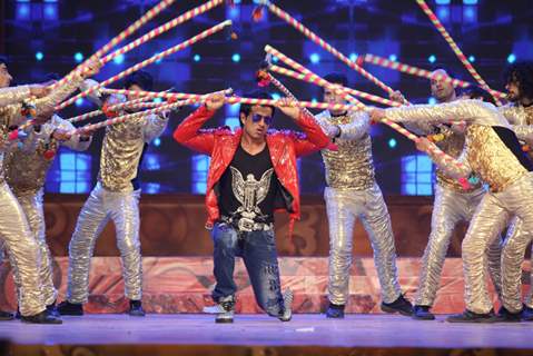 Sonu Sood Performs at Umang Police Show