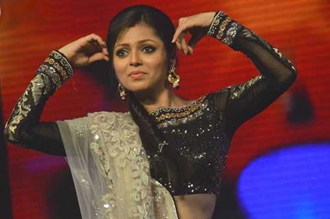 Drashti Dhami As Madhubala