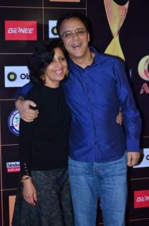 Vidhu Vinod Chopra was seen at the Star Guild Awards