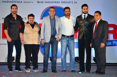 Team of Hera Pheri 3 poses for the media at the Launch