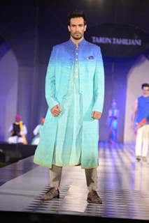 Asif Azim walks the ramp at Tarun Tahiliani's Azva show in Hyderabad