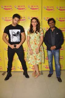 Team poses for the media at the Promotions of Badlapur on Radio Mirchi