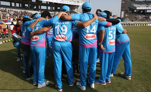 Team members having team discussion during Mumbai Heroes Vs Kerala Strikers Match