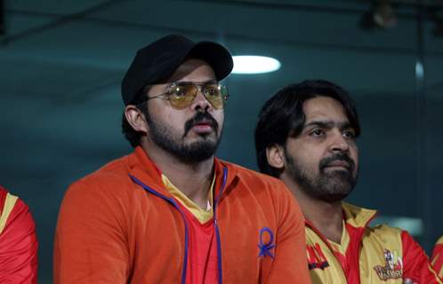 Sreesanth was snapped at Mumbai Heroes Vs Kerala Strikers Match