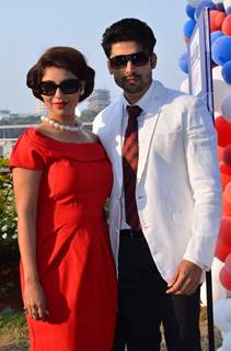 Gurmeet Choudhary and Debina Bonnerjee Choudhary pose for the media at Mid Day Race