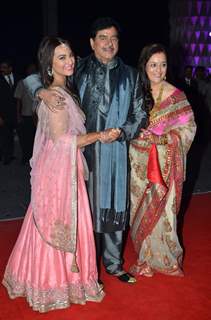 Shatrughan Sinha poses with wife Poonam Sinha and daughter Sonakshi Sinha at the Wedding Reception