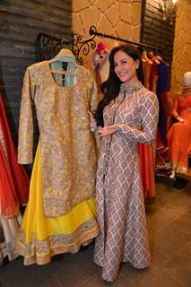 Elli Avram checks out designs at Hue Store