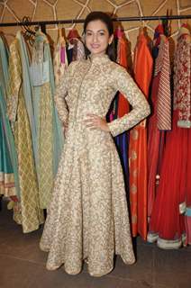 Gauahar Khan poses for the media at Hue Store