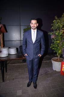 Cyrus Sahukar poses for the media at GoodHomes Awards 2014