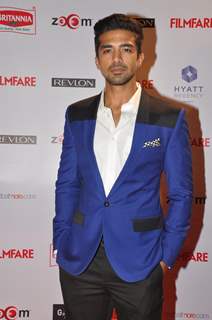 Saqib Saleem poses for the media at Filmfare Nominations Bash