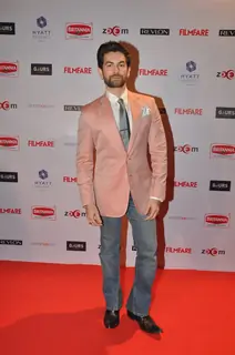 Neil Nitin Mukesh poses for the media at Filmfare Nominations Bash
