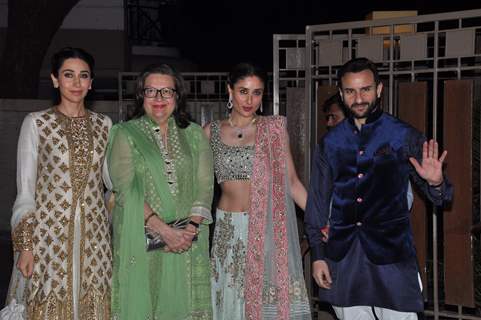 Family Members pose for the media at Soha Ali Khan and Kunal Khemu's Wedding Reception