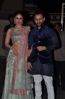 Saif Ali Khan and Kareena Kapoor pose at Soha Ali Khan and Kunal Khemu's Wedding Reception