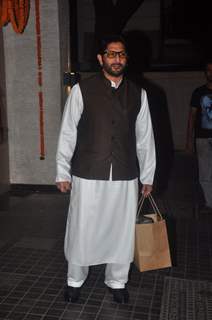 Arshad Warsi poses for the media at Soha Ali Khan and Kunal Khemu's Wedding Reception