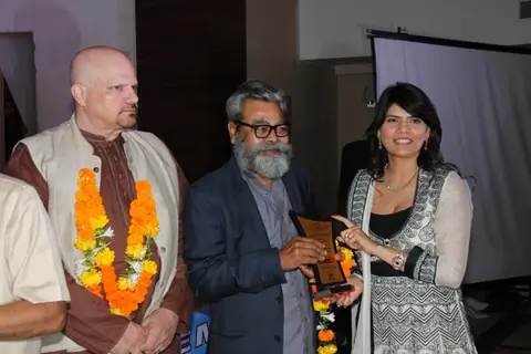 Anupam Shyam Ojha was felicitated at Dr. Sunita Dube's Save The Girl Child Initiative