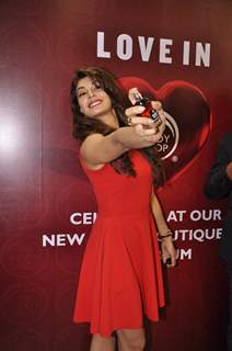 Jacqueline Fernandes at the New Bodyshop Store Launch