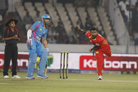 Sachin Joshi was snapped bowling at CCL Match Between Mumbai Heroes and Telugu Warriors