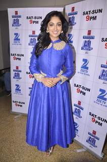 Yami Gautam poses for the media at the Promotions of Badlapur on Sa Re Ga Ma Pa Li'l Champs 5