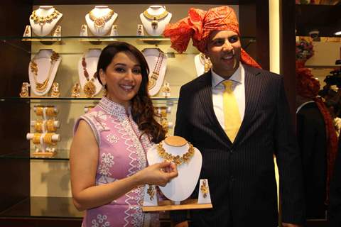 Madhuri Dixit Nene checks out the jewelry designs at  P.N. Gadgil Jewellers' New Showroom