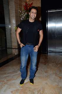 Salim Merchant poses for the media at Irshad Kamil's Book Launch