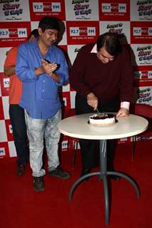 Randhir Kapoor was snapped cutting cake at his Birthday Celebrations at 92.7 BIG FM