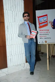 Neil Nitin Mukesh poses for the media at Arya Babbar's Book Launch