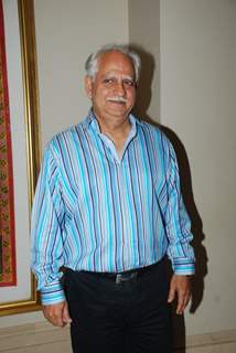 Ramesh Sippy poses for the media at Radio Mirchi Awards Jury Meet