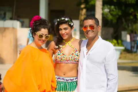 Archana Vijaya poses with her friends at her Wedding