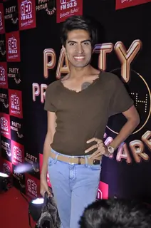 Sushant Divgikar poses for the media at Pritam Singh's Bash