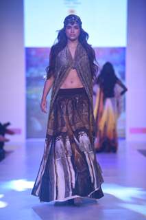Parvathy Omanakuttan walks for Soniya Gohil at India Beach Fashion Week Finale