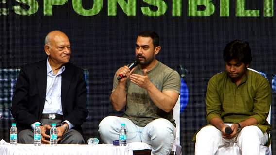 Aamir Khan interact with the audience at YFG Event