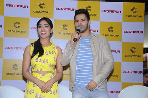 Varun Dhawan and Yami Gautam interact with the audience at the Launch
