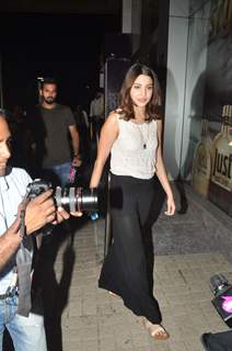 Anushka Sharma was Snapped at Bandra