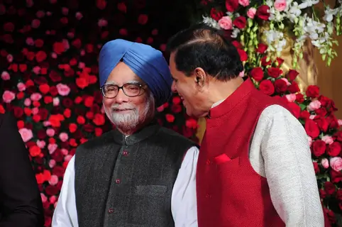 Manmohan Singh was snapped at Subbarami Reddy's Grand Son's Wedding Reception