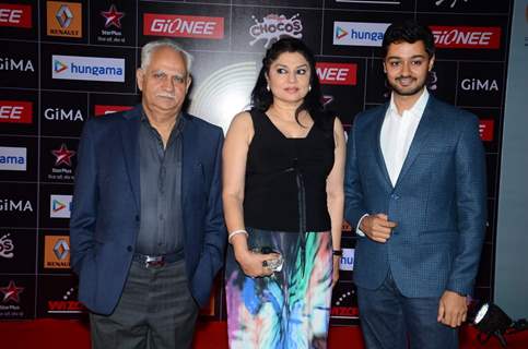 Ramesh Sippy with his family at GIMA Awards 2015