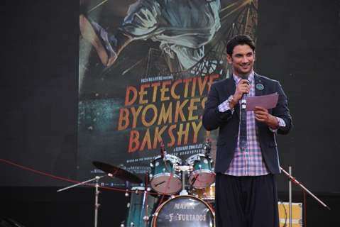 Sushant Singh Rajput was snapped at the Fashion Show Inspired by Detective Byomkesh Bakshy!