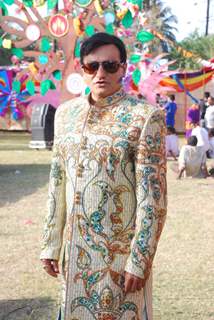 Paresh Ganatra and Sab TV Celebrate Holi