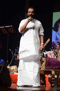 Yesudas pays A Tribute to Ravindra Jain