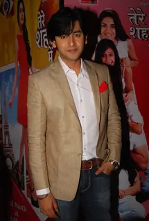 Shashank Vyas poses for the media at the Launch of Tere Sheher Mein