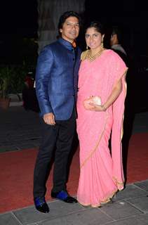 Shaan with his wife at Tulsi Kumar's Wedding Reception